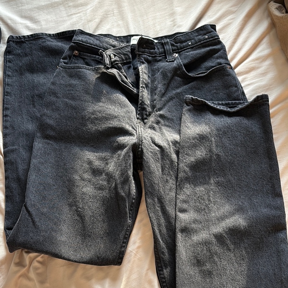 Abercrombie 90s straight ultra high rise with slit